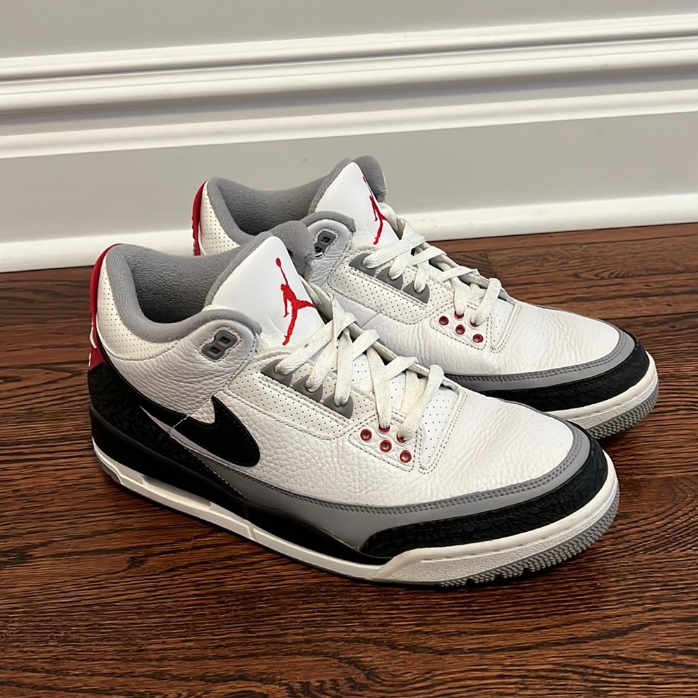 Nike Jordan 3s